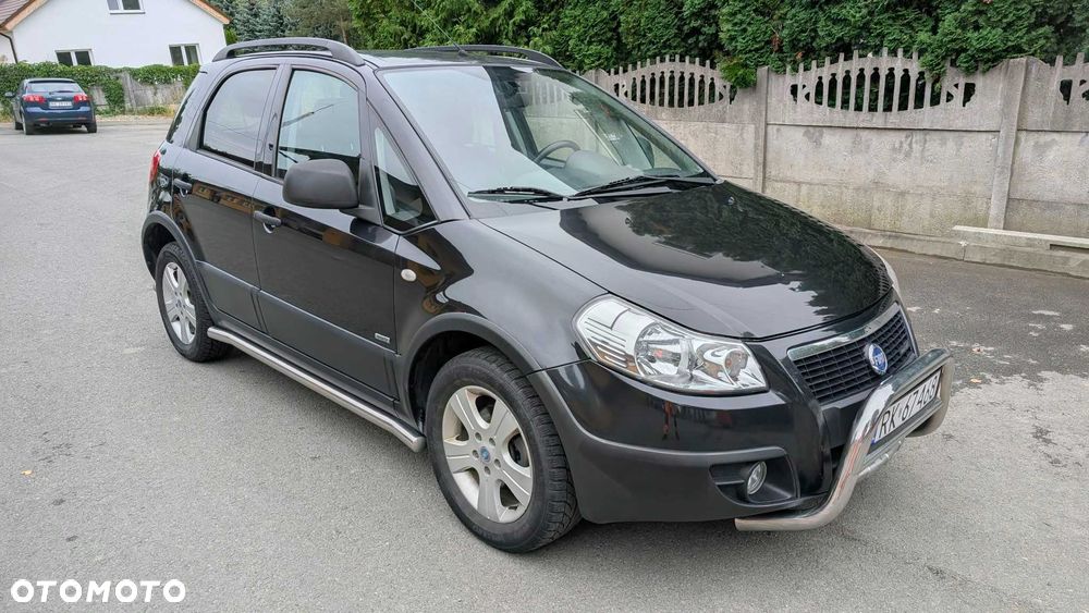 Fiat Sedici - 2