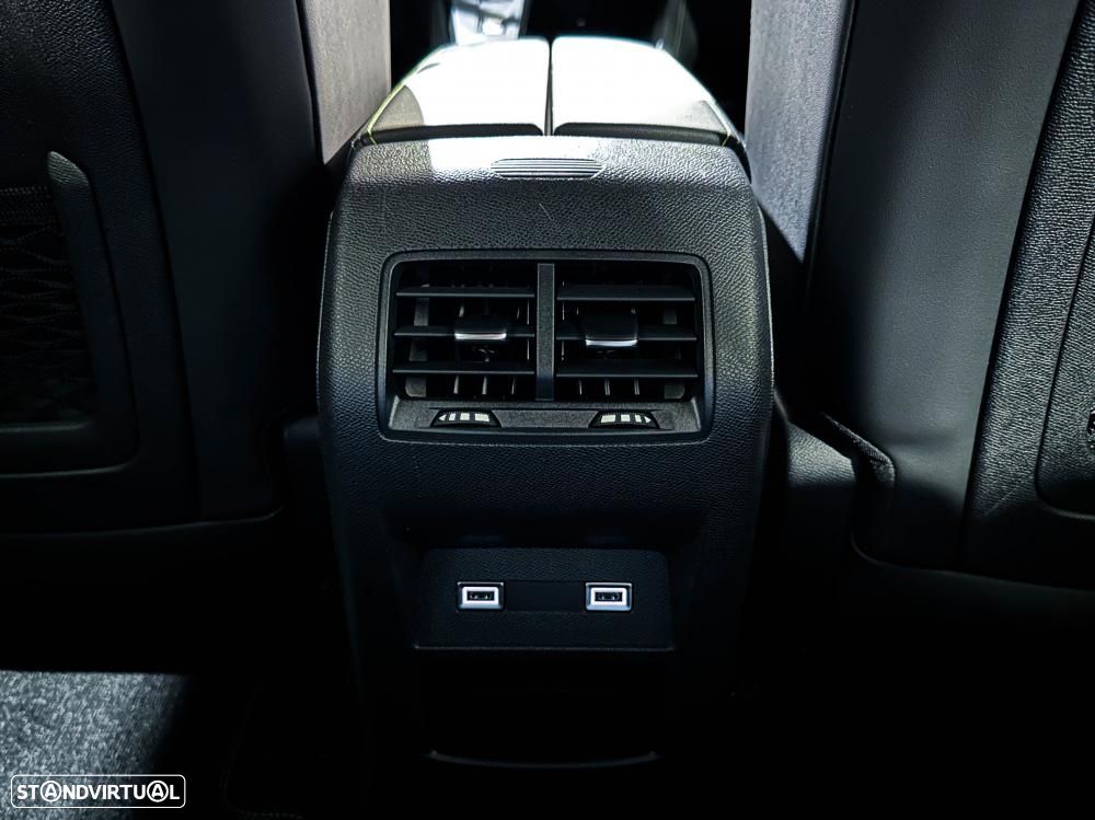 Peugeot 408 1.6 Hybrid GT e-EAT8 - 20