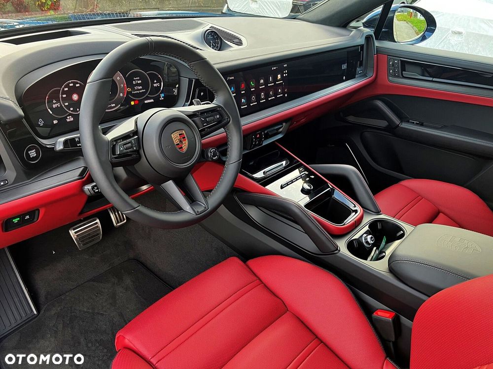 Porsche Cayenne - 15