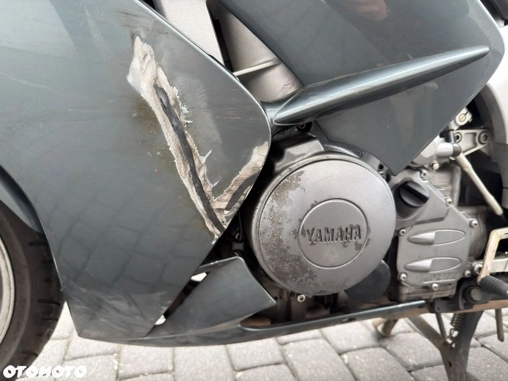 Yamaha FJR - 14
