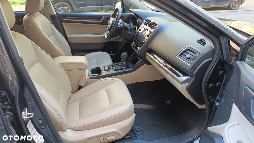 Subaru Outback 2.5i Exclusive - 8