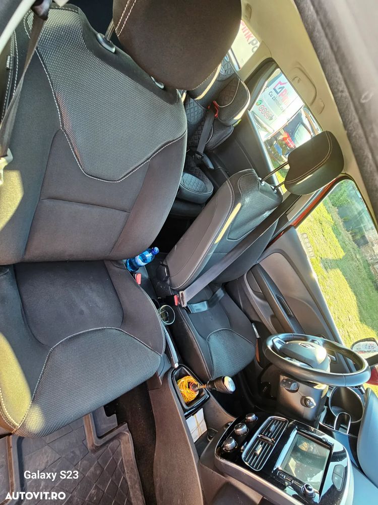Renault Clio - 11