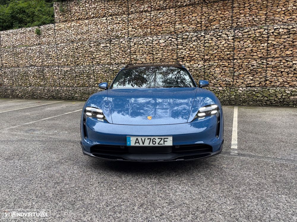 Porsche Taycan Cross Turismo - 4