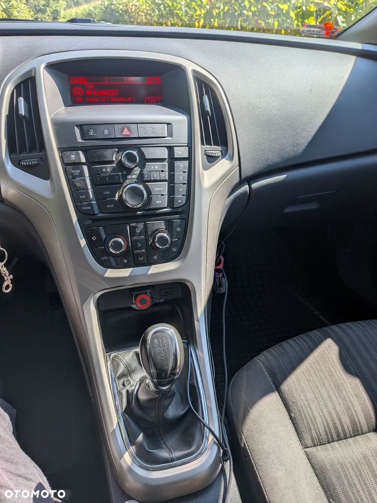 Opel Astra 1.6 - 8