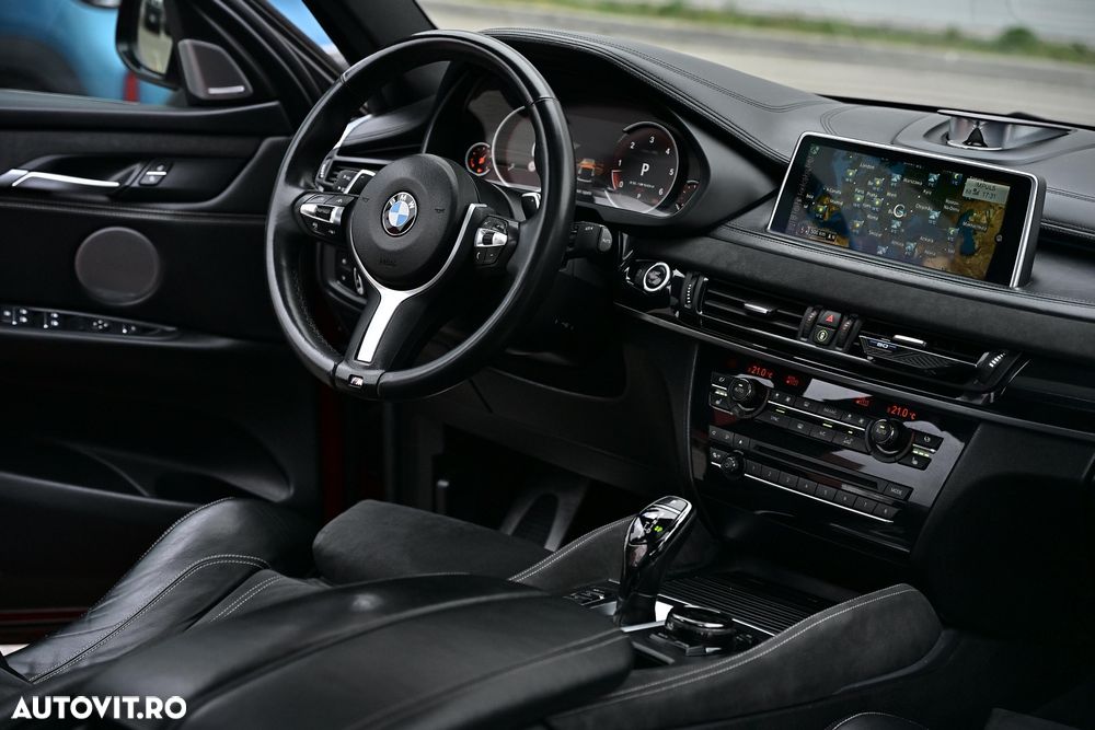 BMW X6 M M50d - 11