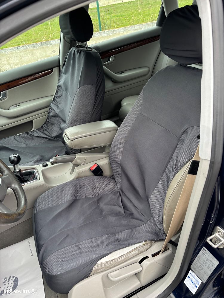 Audi A4 Avant 2.0 TDi - 6