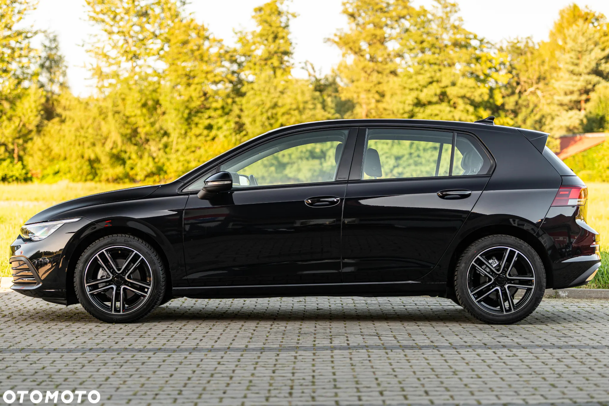 Volkswagen Golf 1.5 TSI BlueMotion ACT Highline - 15