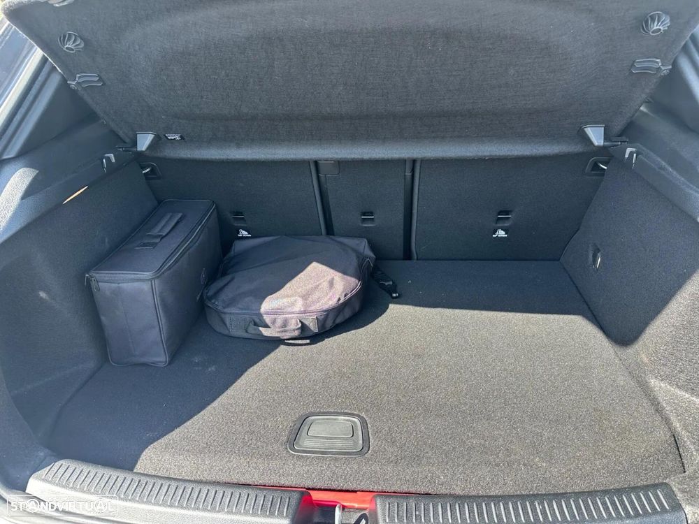 Mercedes-Benz A 250 e 8G-DCT AMG Line Advanced Plus - 33