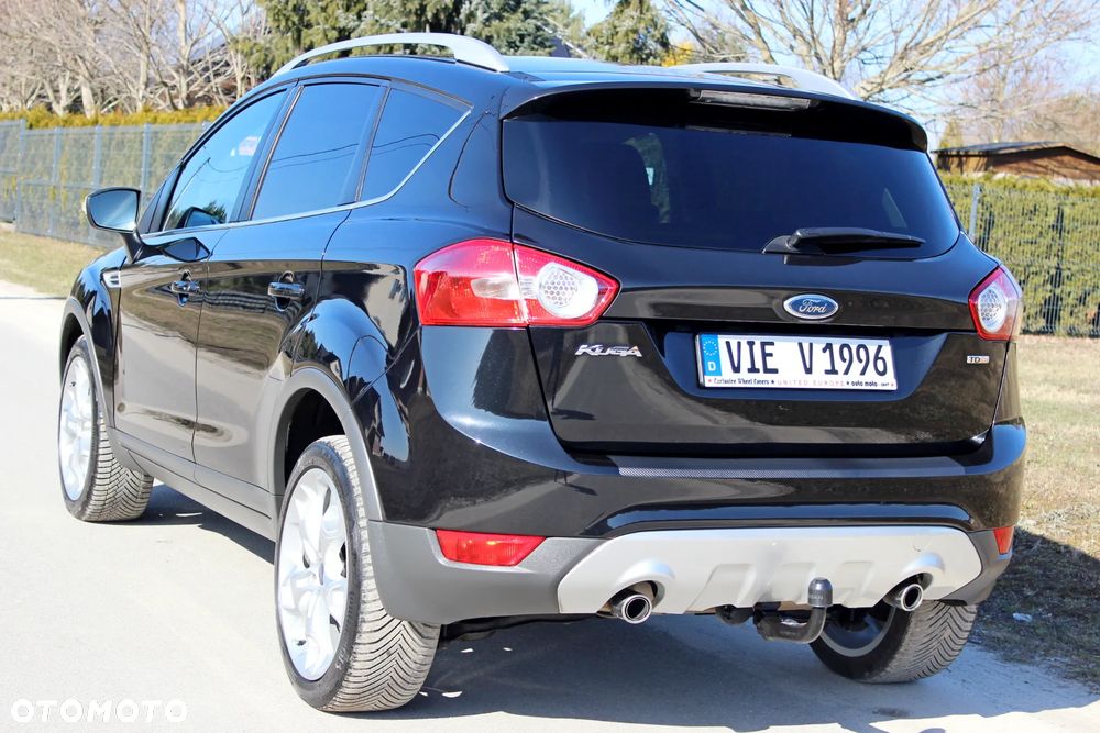 Ford Kuga 2.0 TDCi 2x4 Titanium - 5