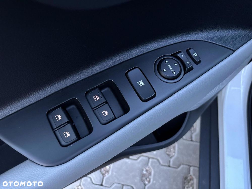Kia Stonic 1.0 T-GDI L DCT - 20