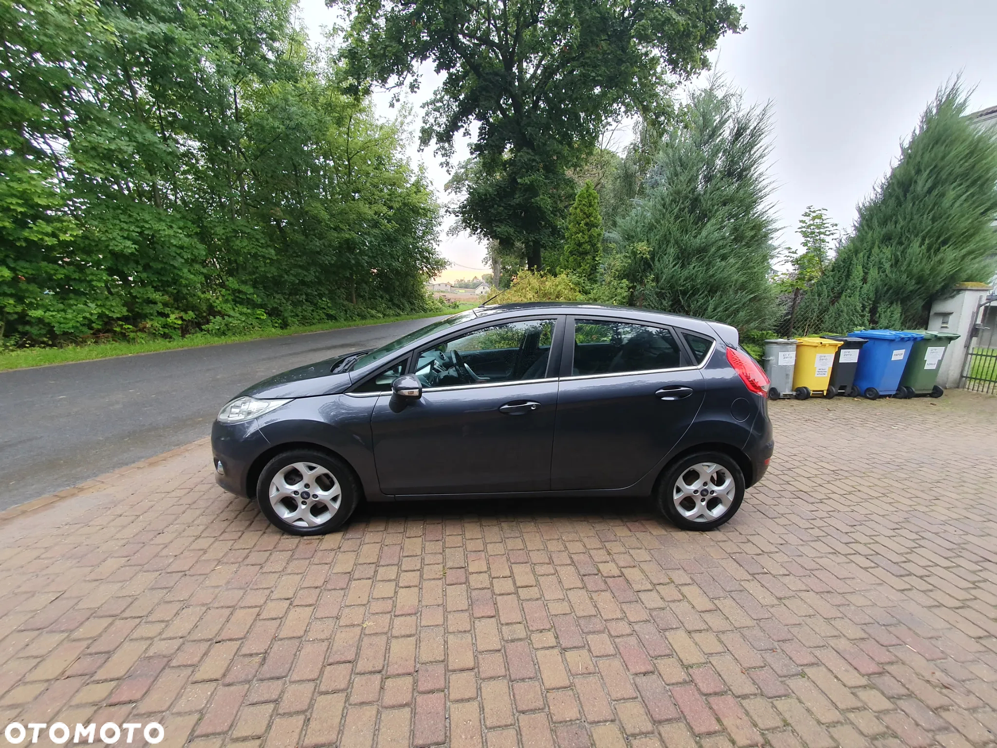 Ford Fiesta 1.4 Ghia - 4