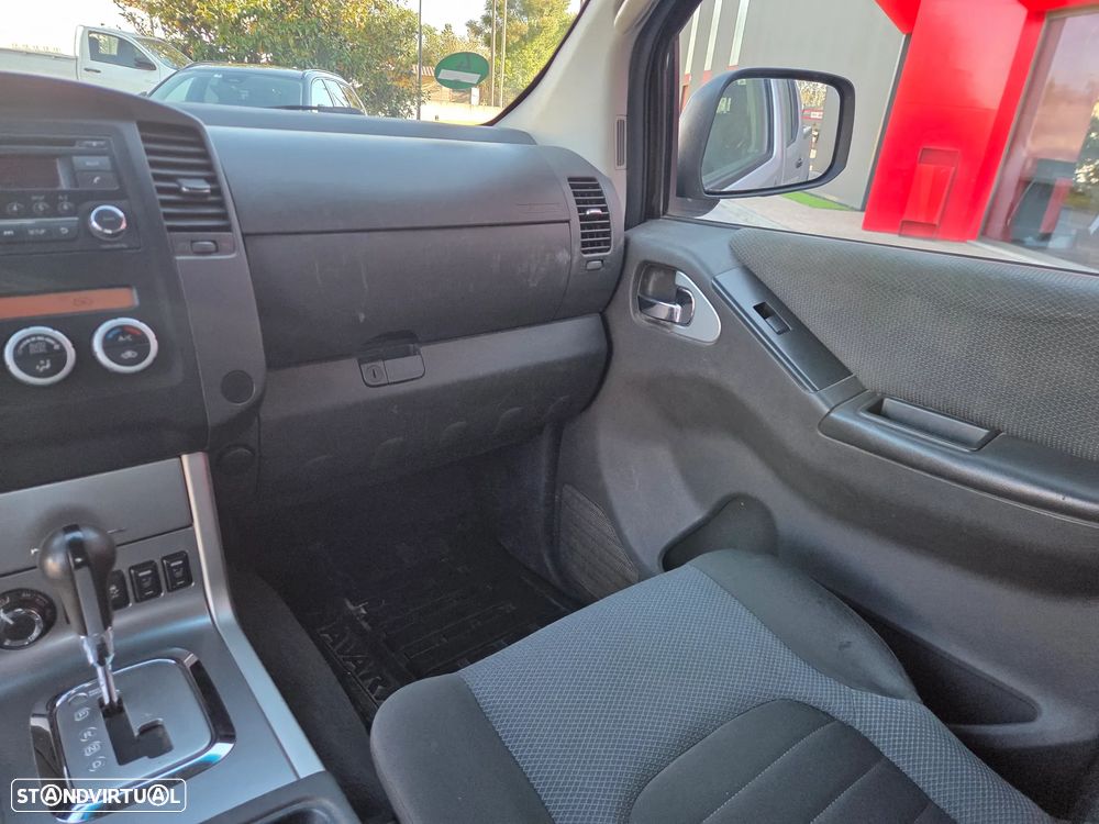 Nissan Navara 4x4 automatica - 13