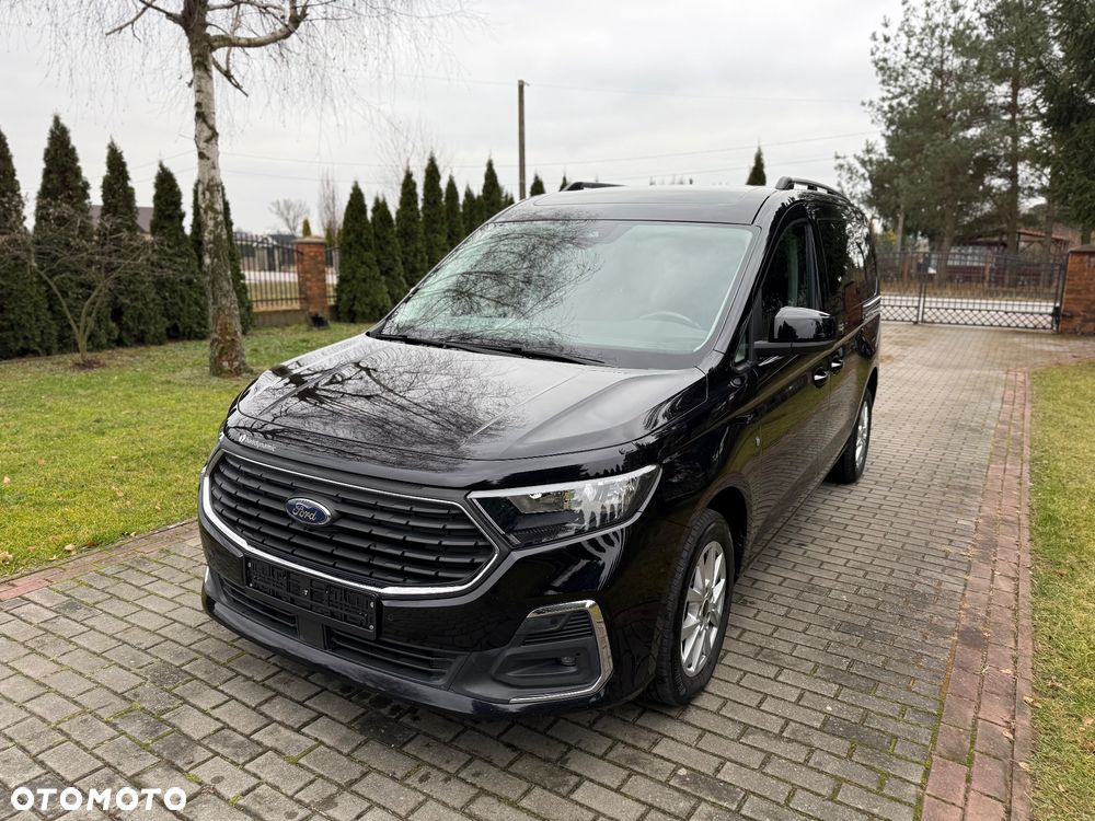 Ford Tourneo Connect Grand - 10