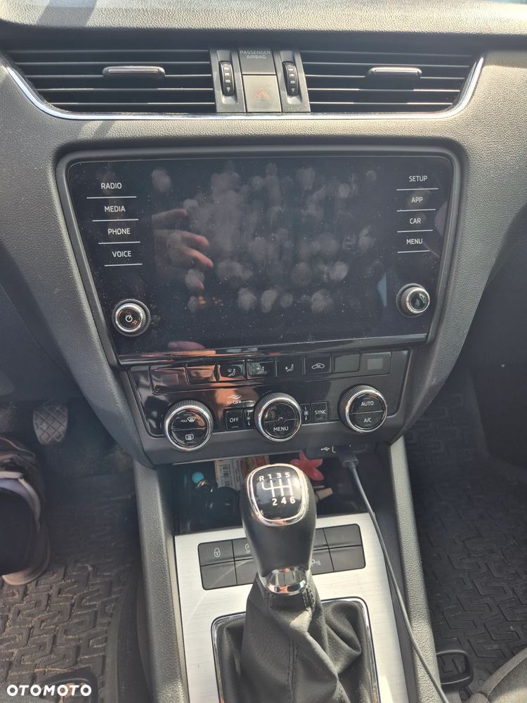 Skoda Octavia 1.5 TSI ACT Ambition - 15