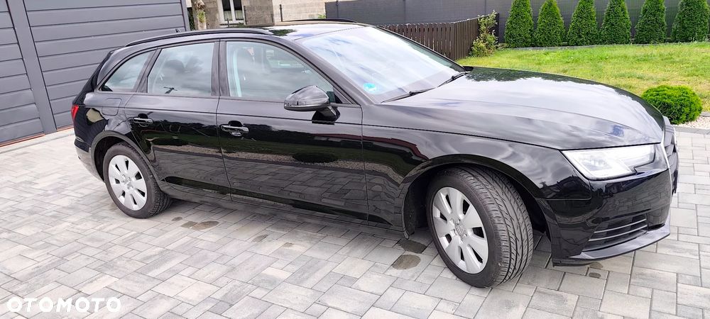 Audi A4 Avant 2.0 TDI - 16