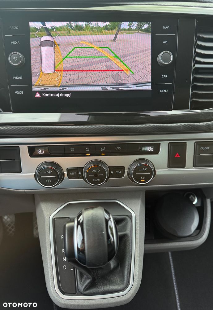 Volkswagen Caravelle 2.0 TDI L2 Highline DSG - 26