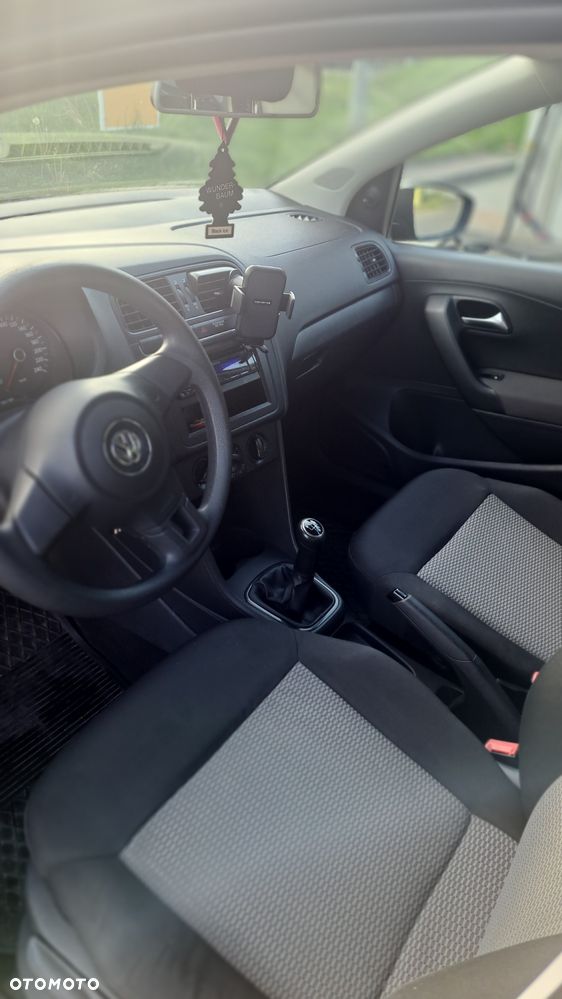 Volkswagen Polo - 5