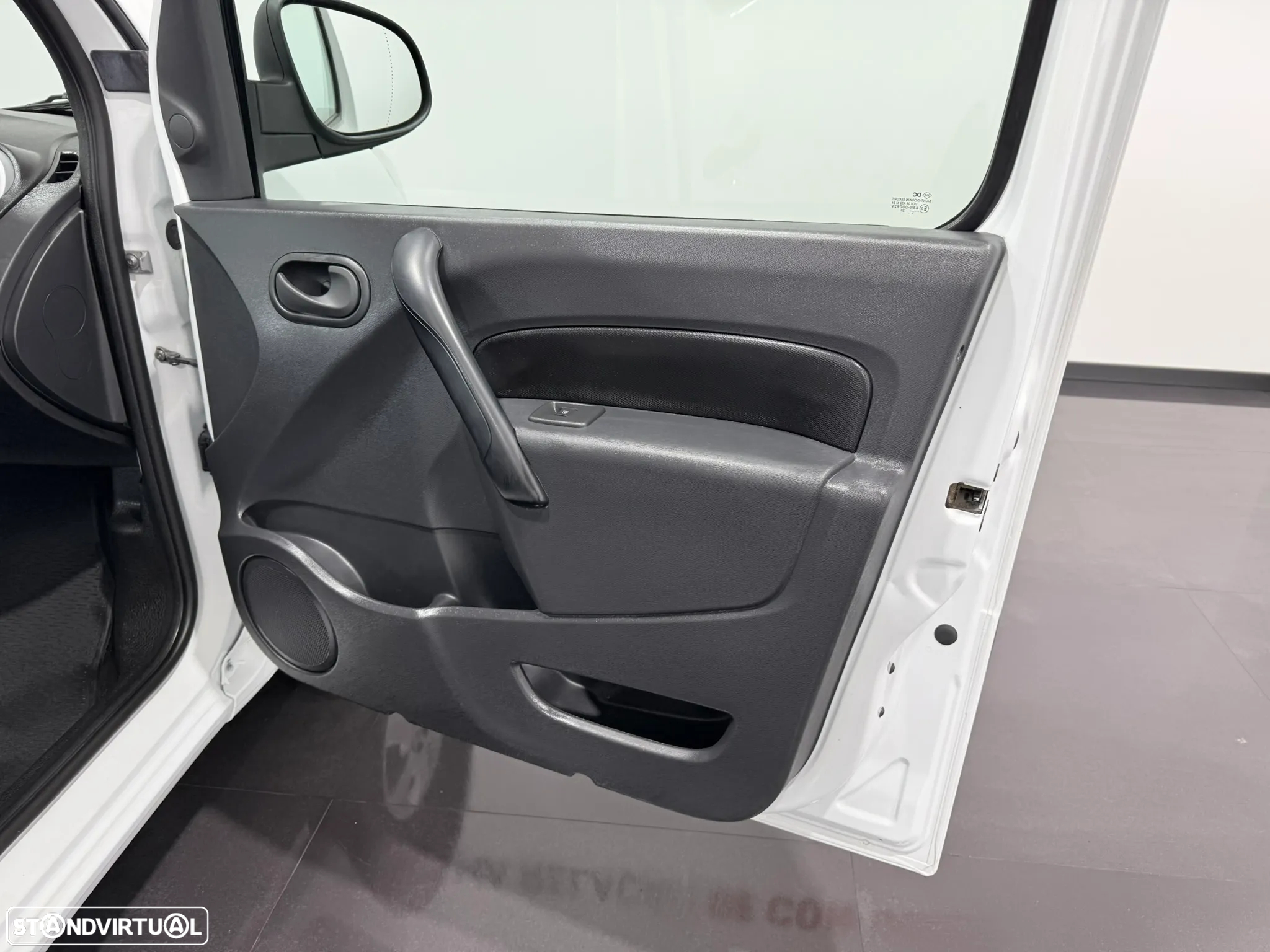Renault Kangoo Z.E. 33 Flex - 37