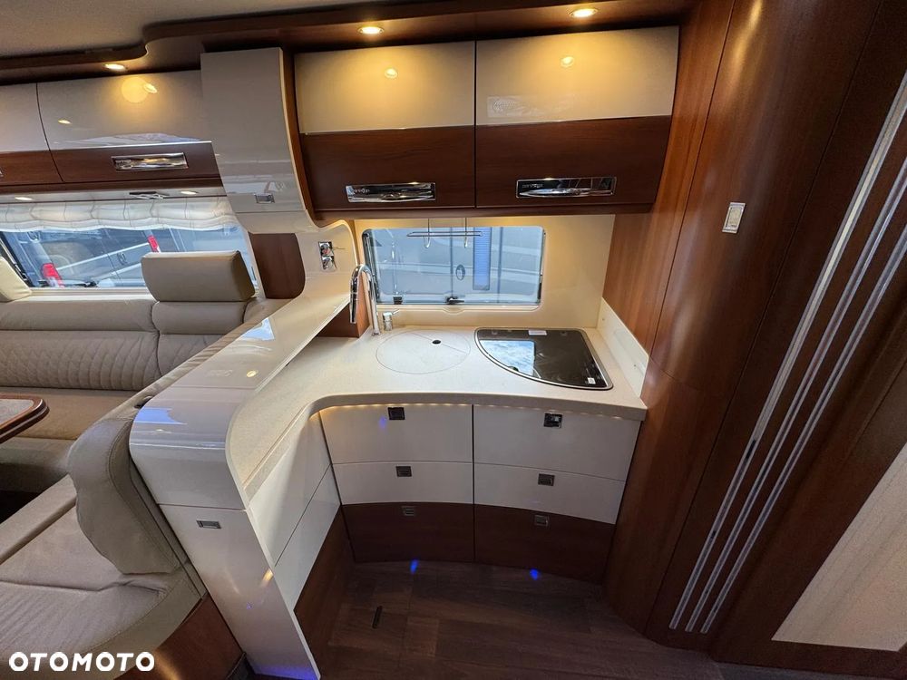 Carthago Liner for Two Iveco I 53L - 32