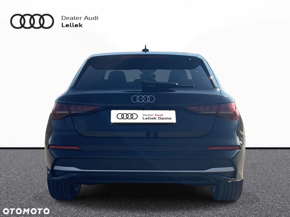 Audi A3 Sportback - 6