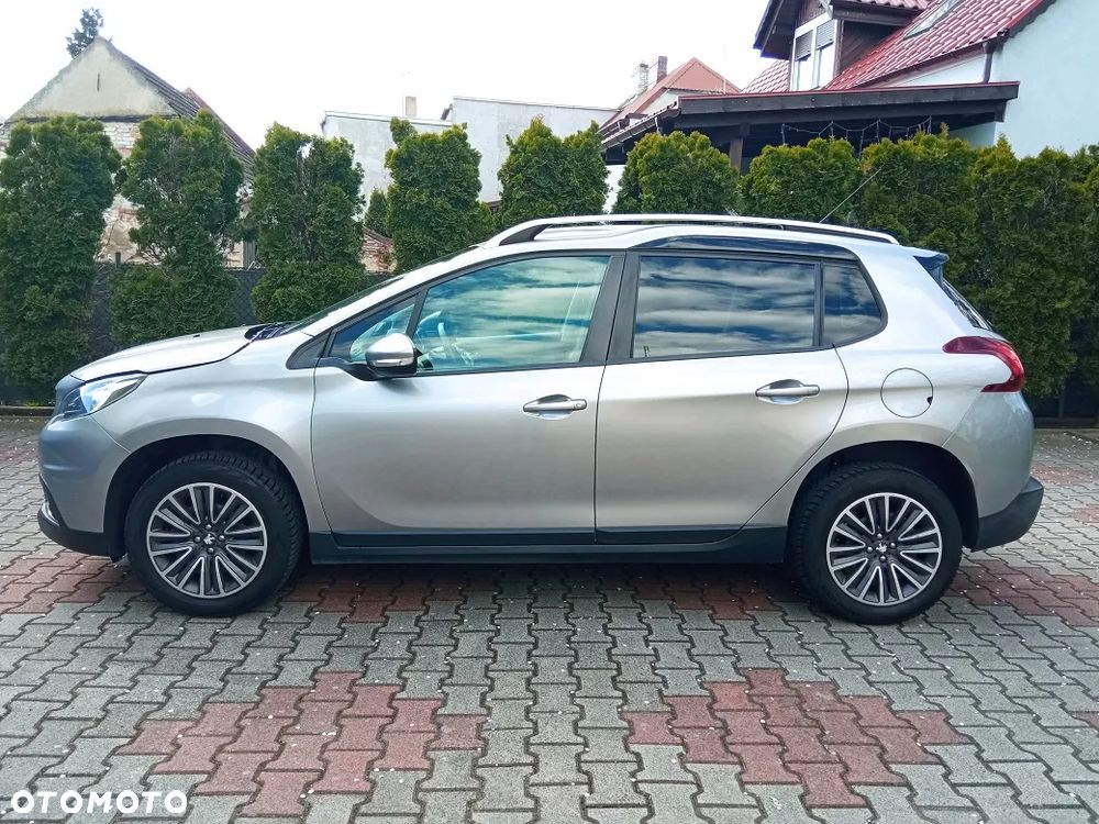 Peugeot 2008 1.2 Pure Tech GPF Active - 2