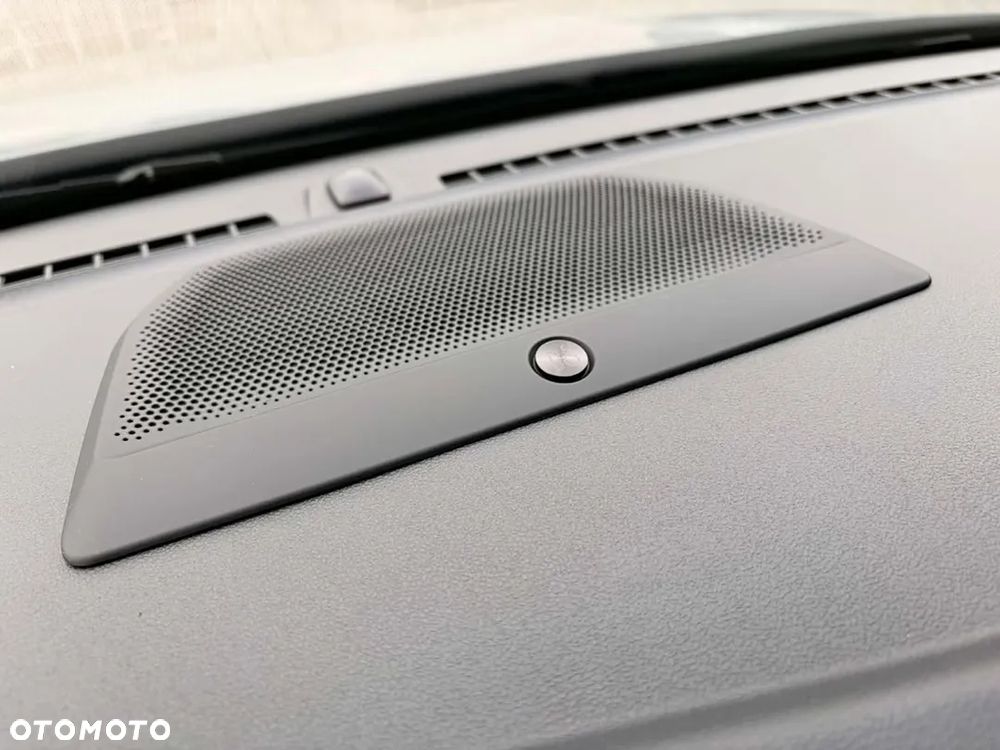 Ford Tourneo Custom 2.5 PHEV CVT 340 L2 Titanium X - 11