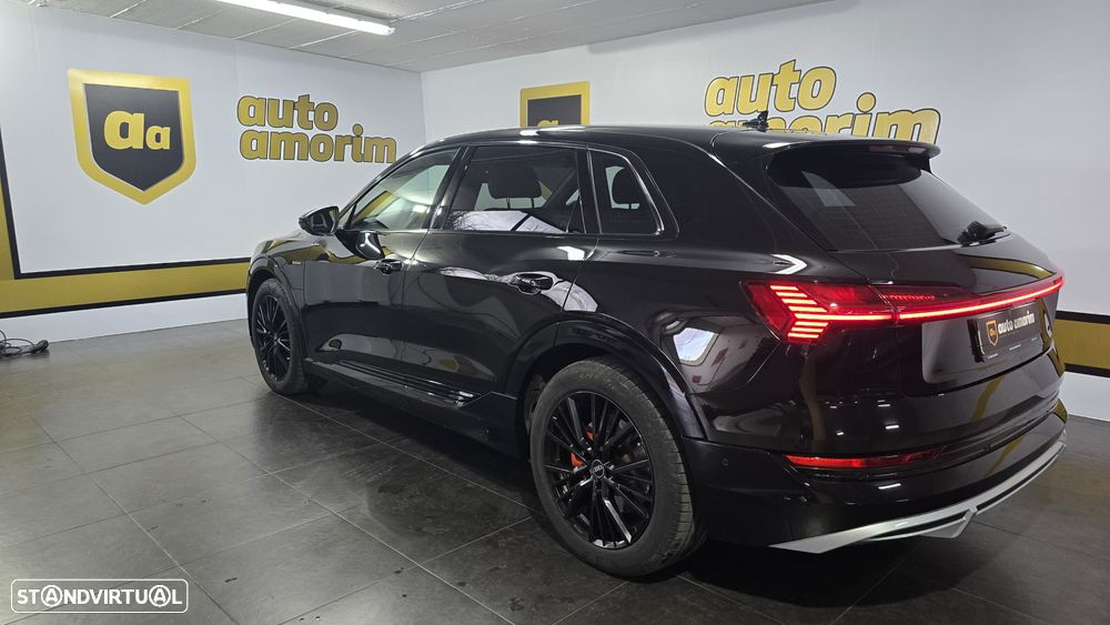 Audi e-tron 55 quattro S line - 9