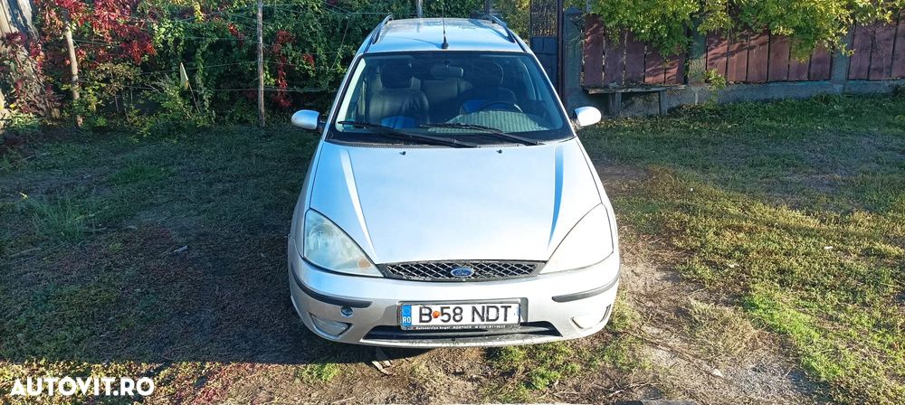Ford Focus 1.6 16V Ambiente - 9