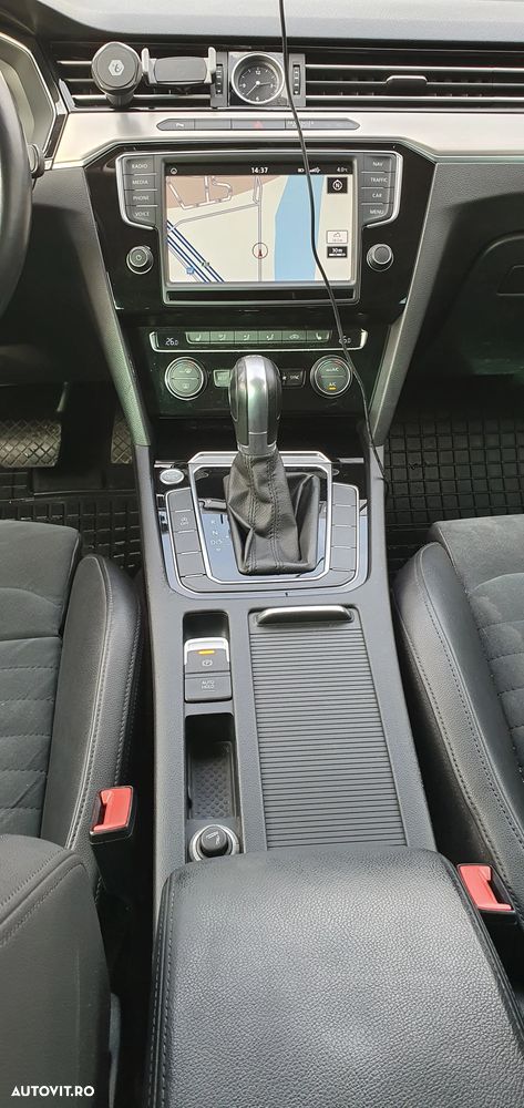 Volkswagen Passat 1.6 TDI (BlueMotion Technology) DSG Comfortline - 7