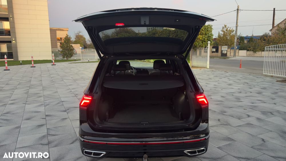 Volkswagen Tiguan - 14