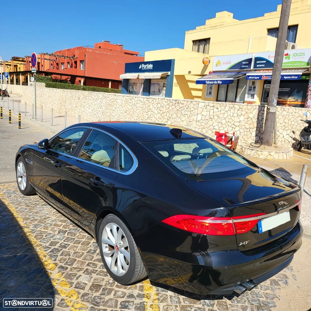 Jaguar XF 2.0 D Portfolio Aut. - 5
