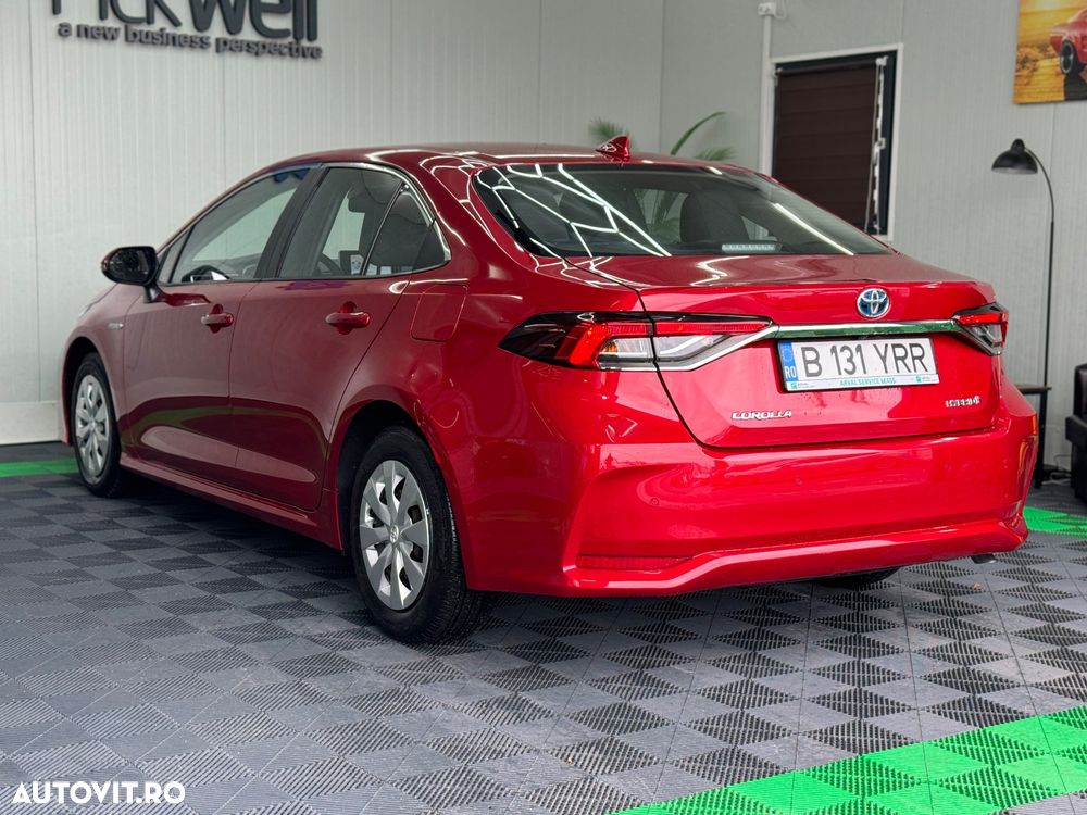 Toyota Corolla Sedan 1.8 HSD Business - 5