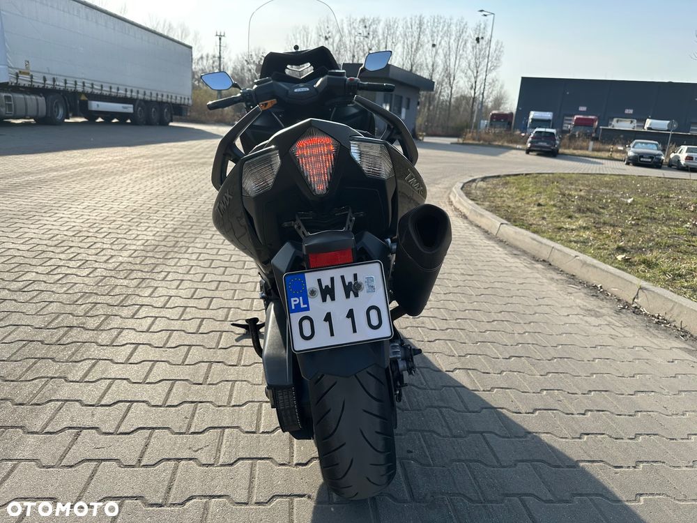 Yamaha Tmax - 15