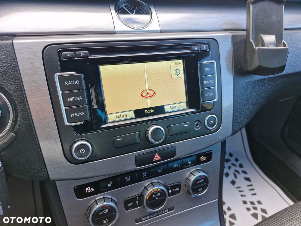 Volkswagen Passat 2.0 TDI 4Mot Highline - 16