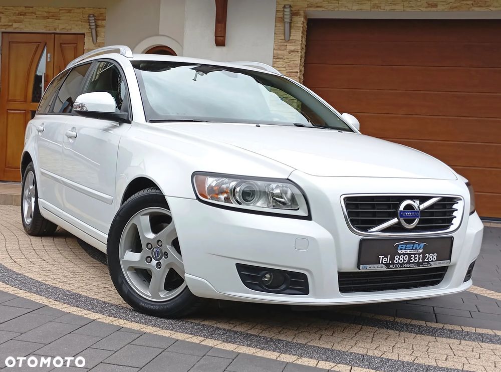 Volvo V50 DPF D2 Summum - 3