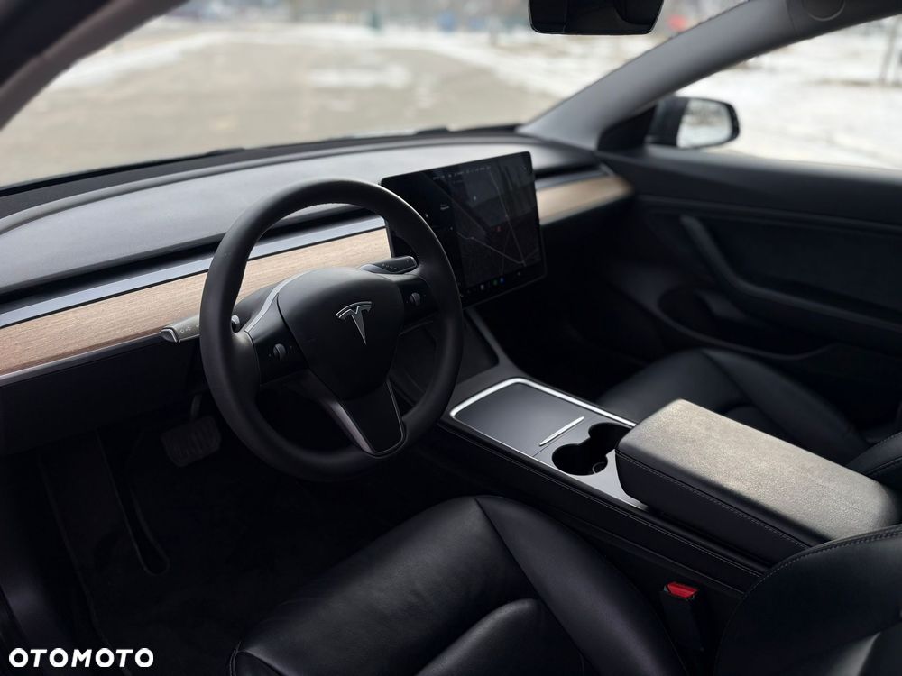 Tesla Model 3 Langstreckenbatterie Allradantrieb Dual Motor - 18