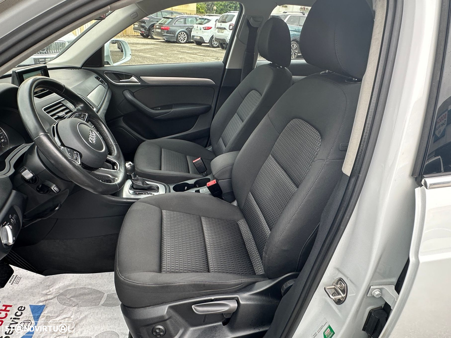 Audi Q3 2.0 TDI S tronic - 14