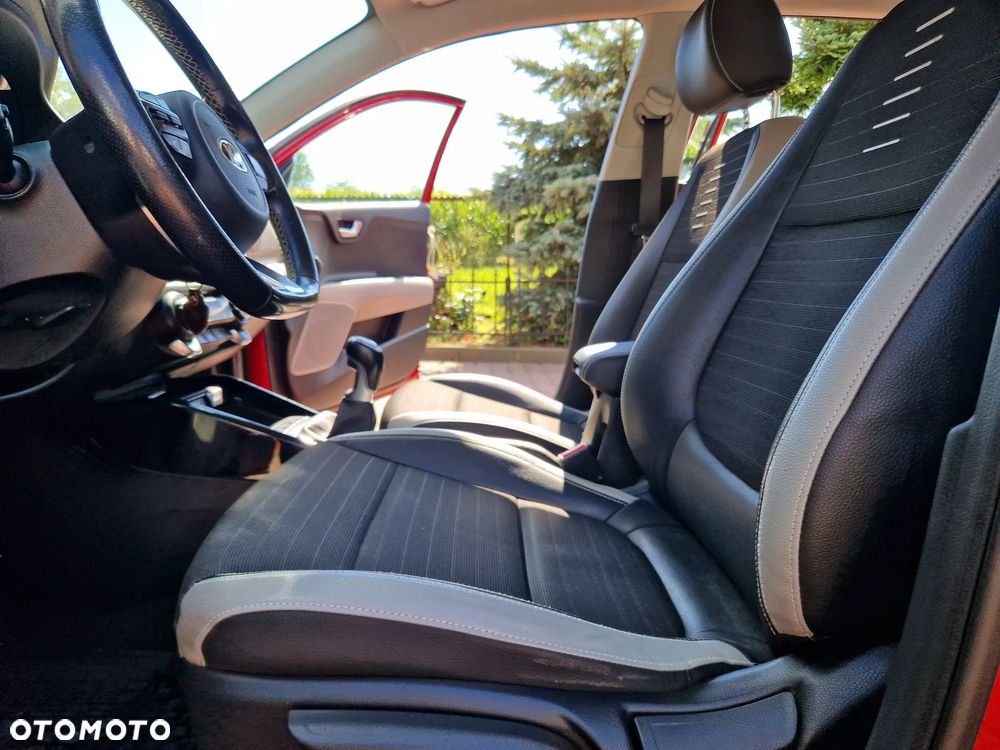 Kia Stonic 1.4 L - 21