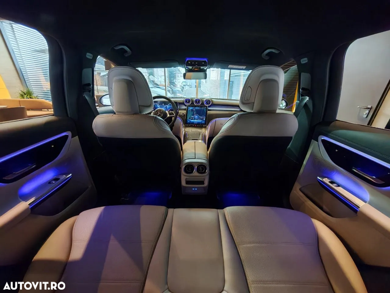 Mercedes-Benz GLC 220 d 4MATIC MHEV - 10