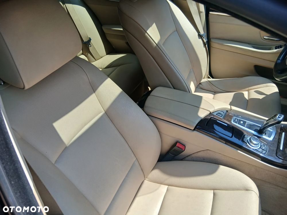 BMW Seria 5 - 8