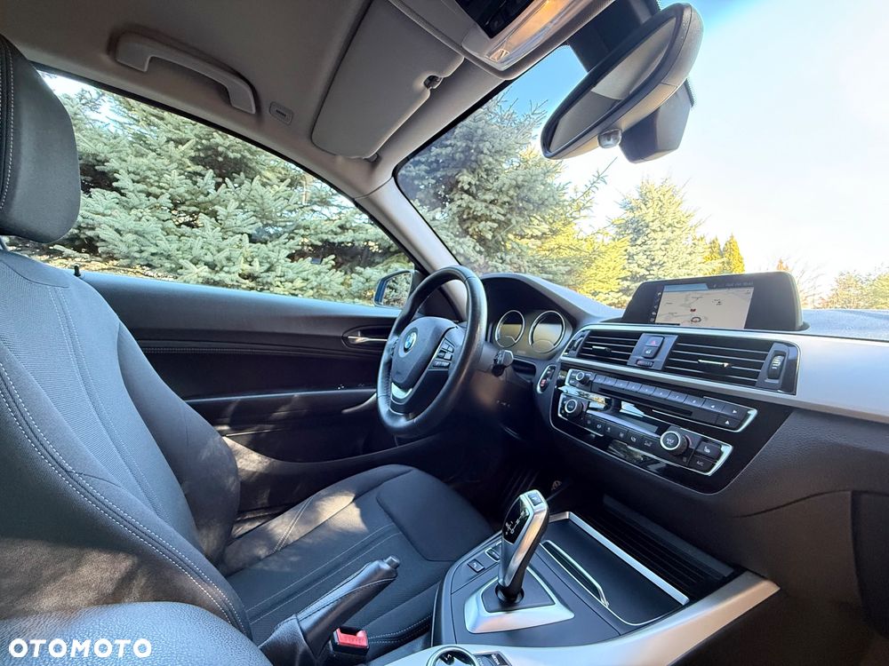 BMW Seria 1 120d xDrive Sport-Aut Sport Line - 24