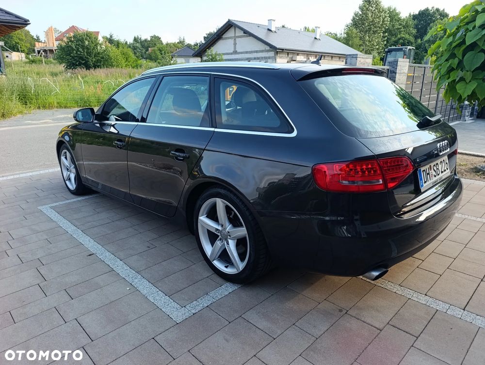 Audi A4 Avant - 29