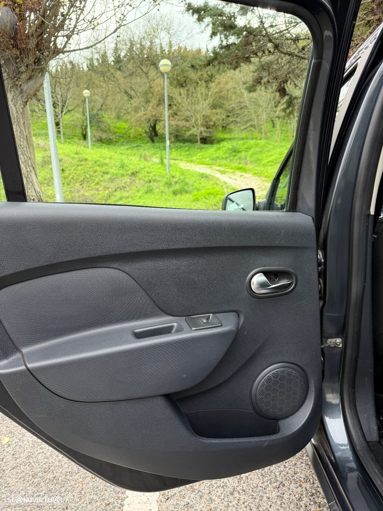 Dacia Sandero 1.0 ECO-G Stepway Bi-Fuel - 29