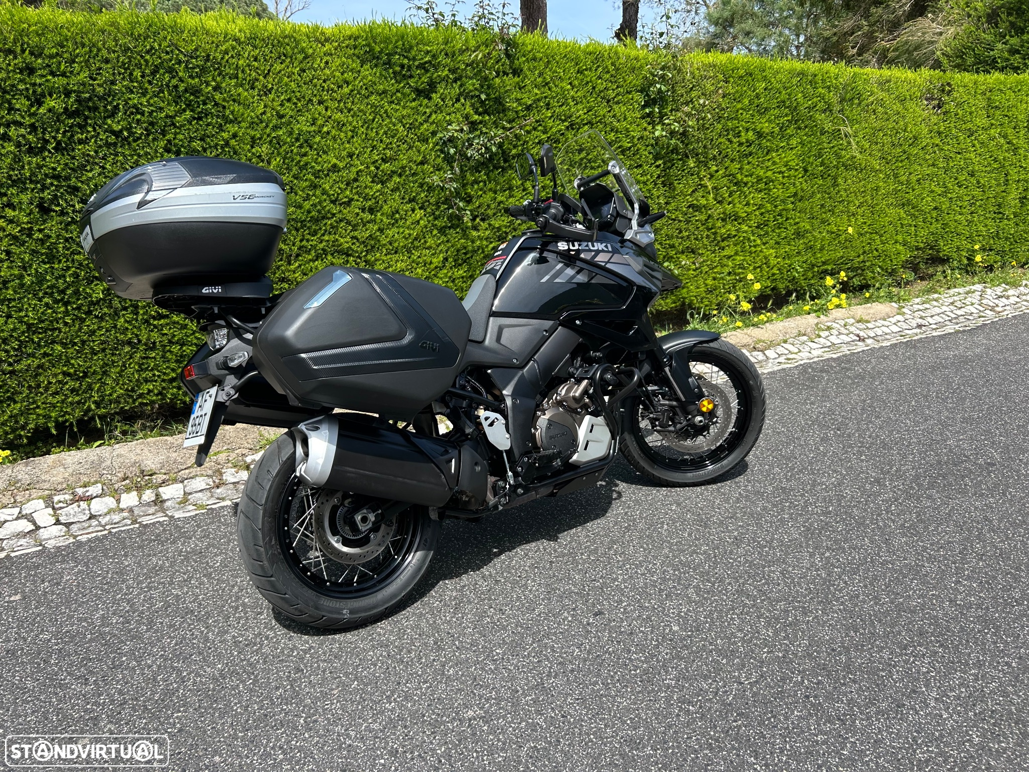 Suzuki DL V Strom 1050 de - 8