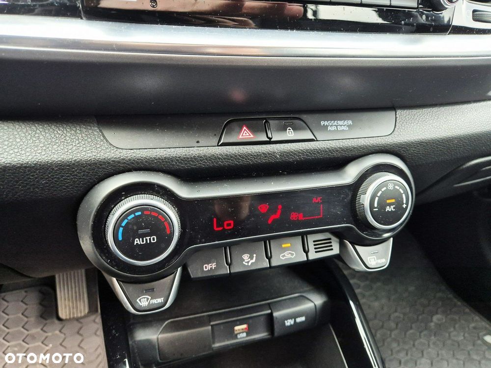 Kia Stonic 1.0 T-GDI L - 29