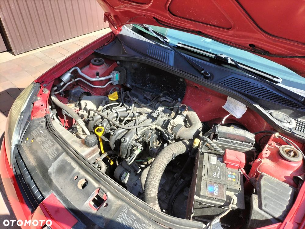 Renault Clio - 14