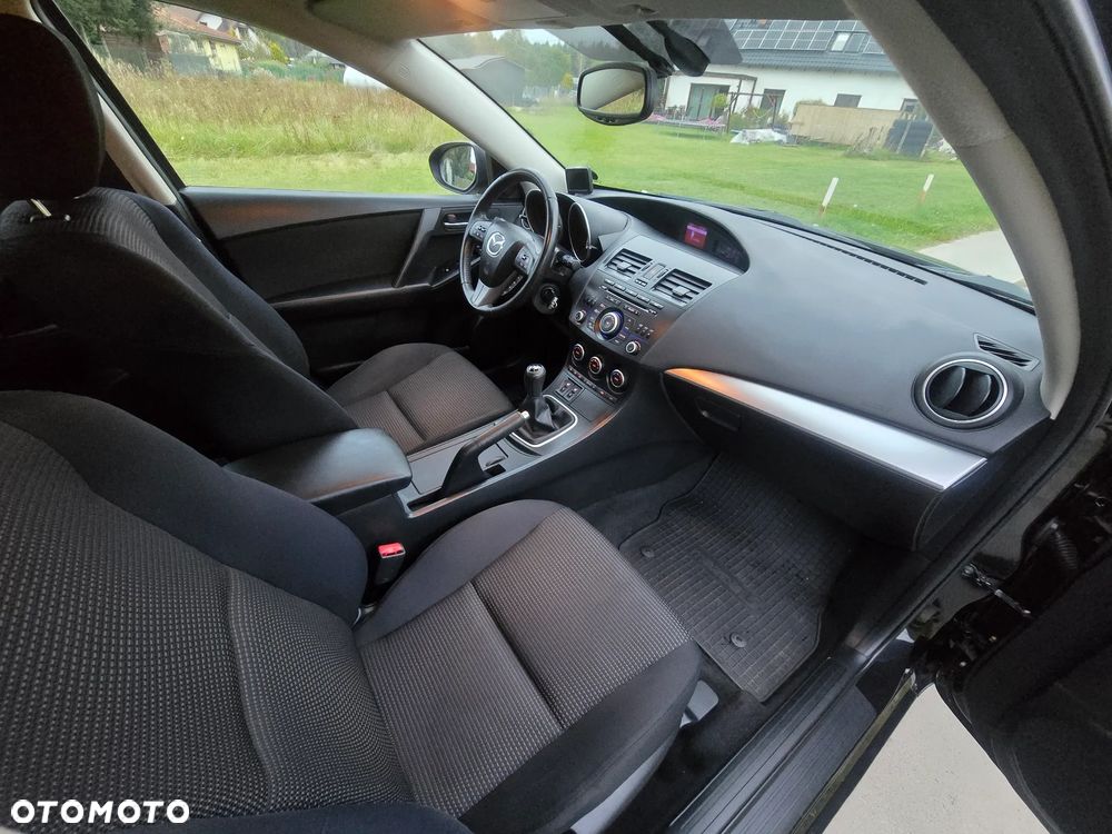 Mazda 3 - 24