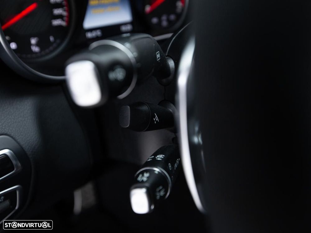 Mercedes-Benz C 63 AMG S - 26