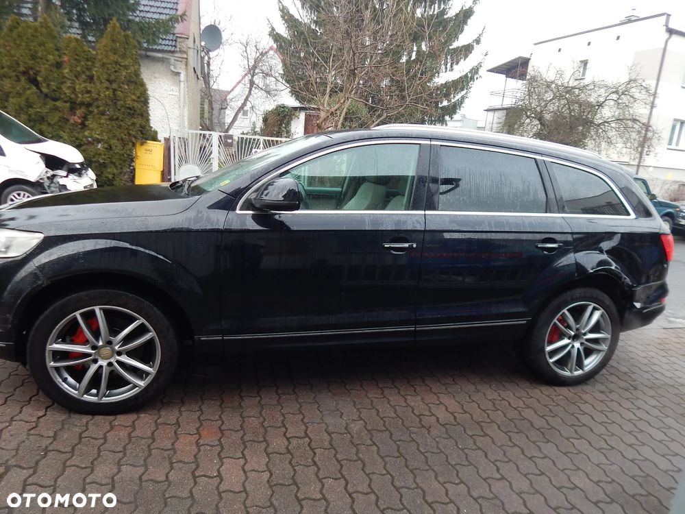 Audi Q7 - 6