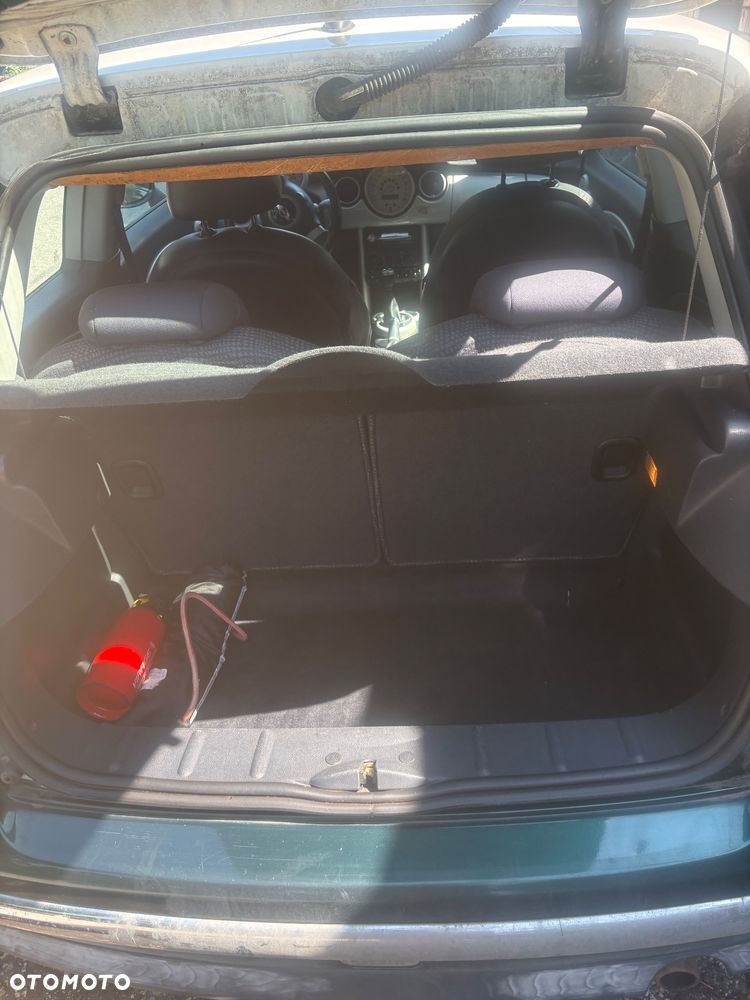 MINI Cooper Standard - 12